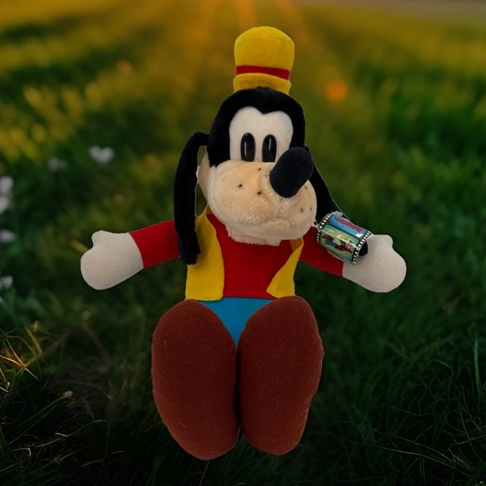 VTG Walt Disney World Goofy Plush 15